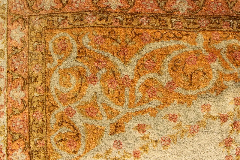 non-toxic carpet for homes with babies -Antique Oushak, Ivory, With Medallion 276 x 371cm / 9'1" x 12'2"