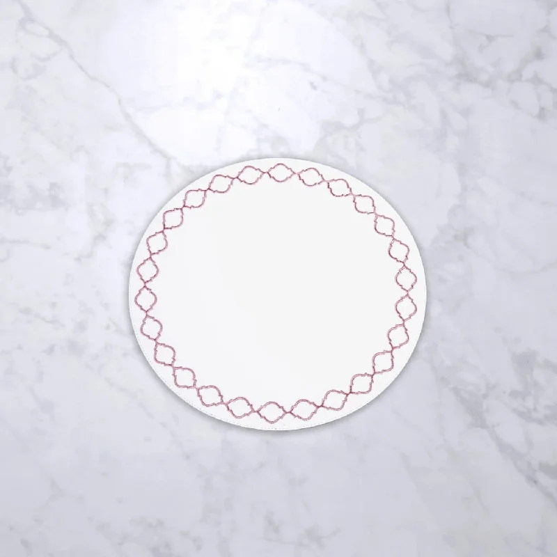 Soft placemat for tea party-VIDA Round Embroidered Quatrefoil 15.5" Round Placemats Set of 4 (Pink)