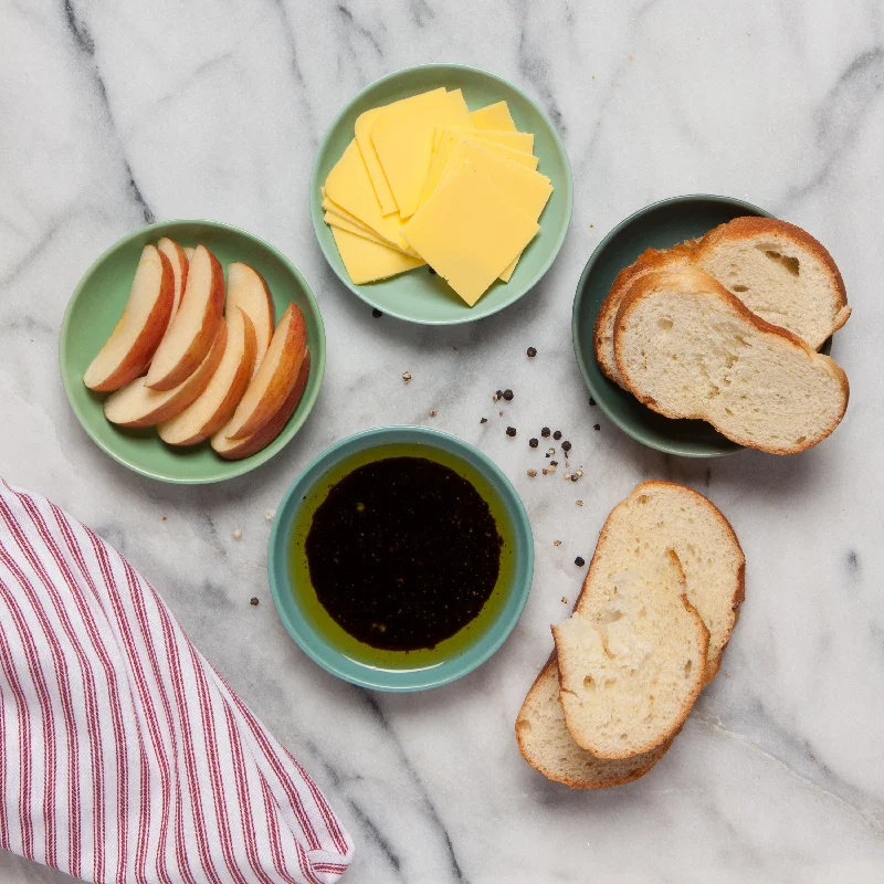 Kitchen utensils for stain-proof-Now Designs - Dipping Dish Set, Leaf